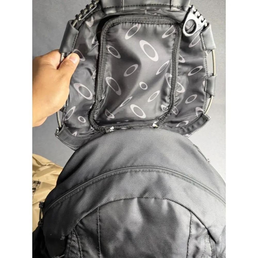 OAKLEY Tactical Backpack Field Gear Kitchen Sink Gear SOF Black 20-S1242-B